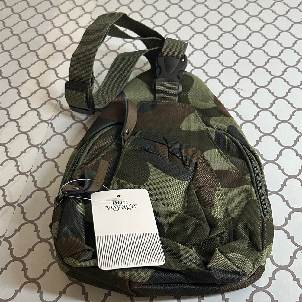 HB139. Camouflage Sling Bag(Bon Voyage)